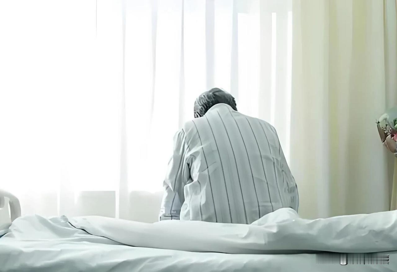 简直太儿戏！山东济南，男子带爷爷去医院检查，医生给出的诊断结果是肝血管瘤，并告诉