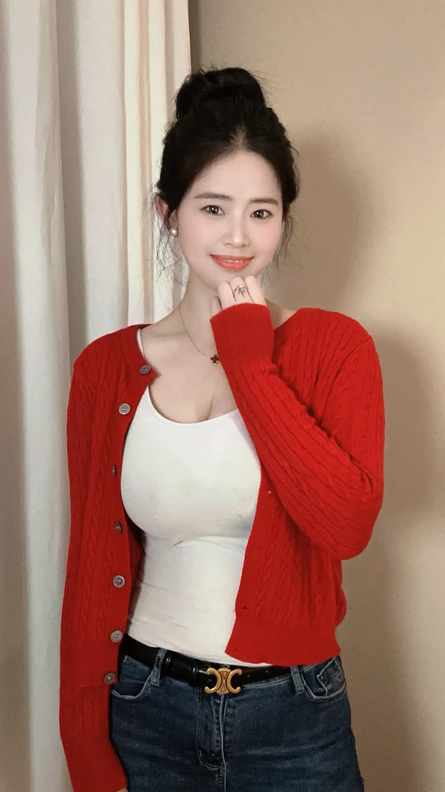 女人最好的状态就是：年龄成谜，身材无敌