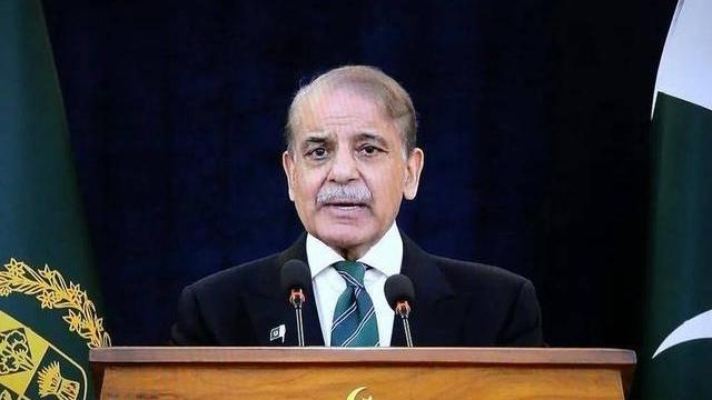 一剑封喉！巴空军中式预警体系亮剑波斯湾，以色列空中霸权彻底破防
 
波斯湾空域风