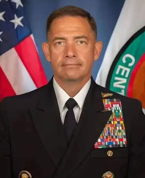 新消息，
2026年4月19日，美军中央司令部突然放出一个大消息：平克尼号导弹驱