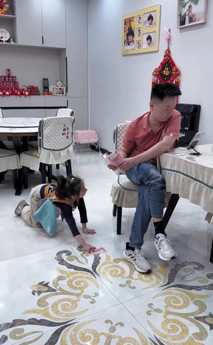爸爸，女儿。
