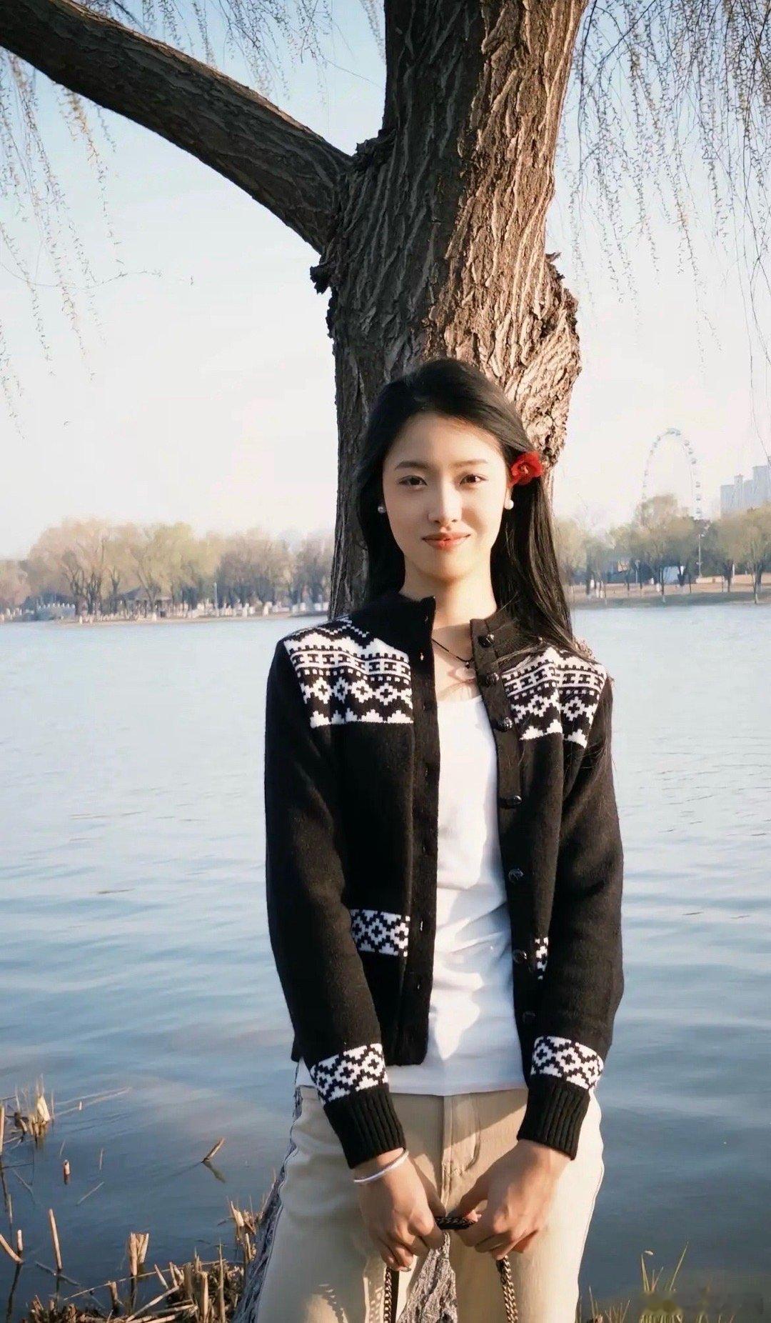 今日底部倍量上涨十大个股（4.10）1. 能特科技——倍量9.81，化学制药 2