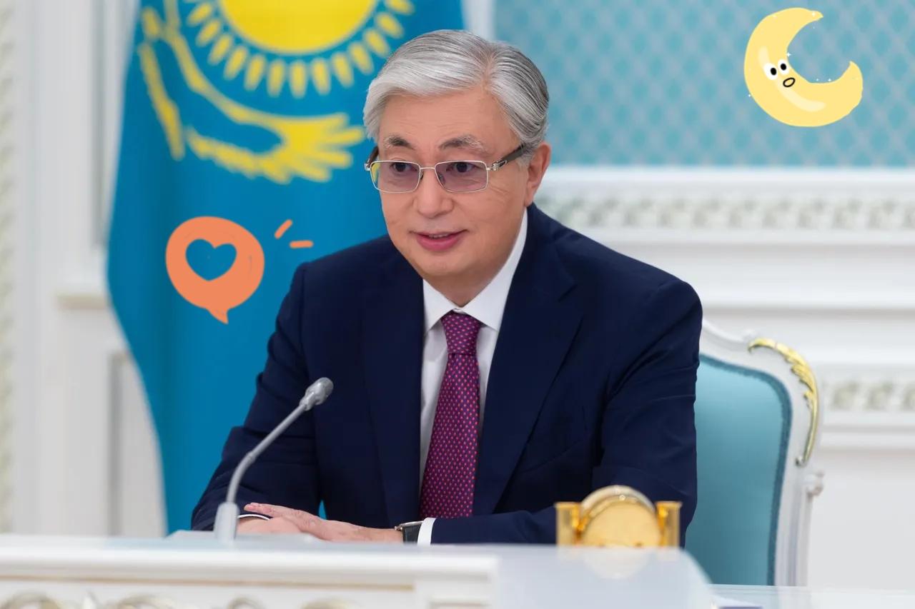 哈萨克斯坦害怕了！
 
当地时间5月7日，哈萨克斯坦祖国保卫者日活动上，总统托卡