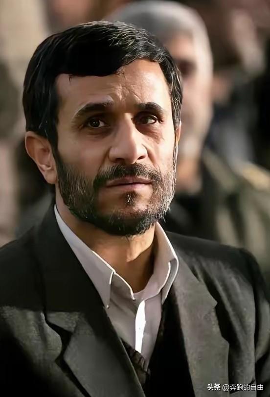 伊朗传来新消息！
伊朗传来新消息！2026年3月8日，伊朗专家会议成员阿亚图拉·