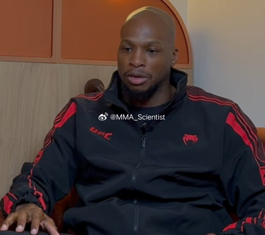 “毒液”迈克尔-佩奇(Michael Page)接受MMA Junkie采访时，
