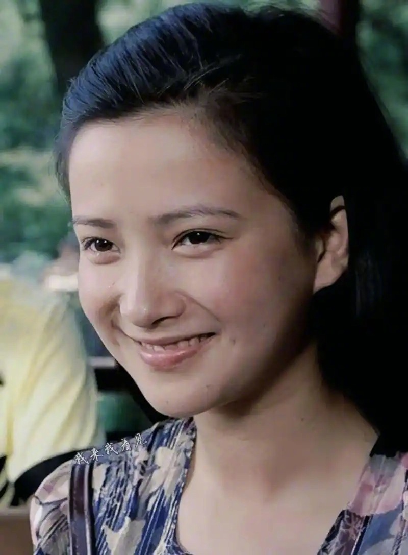 何晴演遍四大名著，出演过琼瑶剧金庸剧的经典美女，19岁起先后出演《西游记》怜怜、