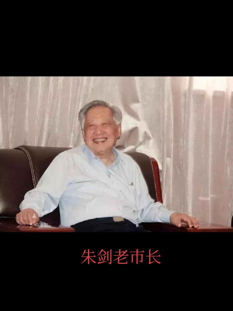 功不可没的南通市历任主要领导
        南通历任主要领导在不同历史阶段接力
