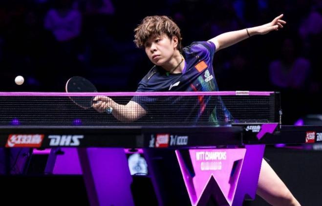 国乒女单传来四个最新消息，全是喜讯。

王曼昱3-0大获全胜，19岁新星3-2突