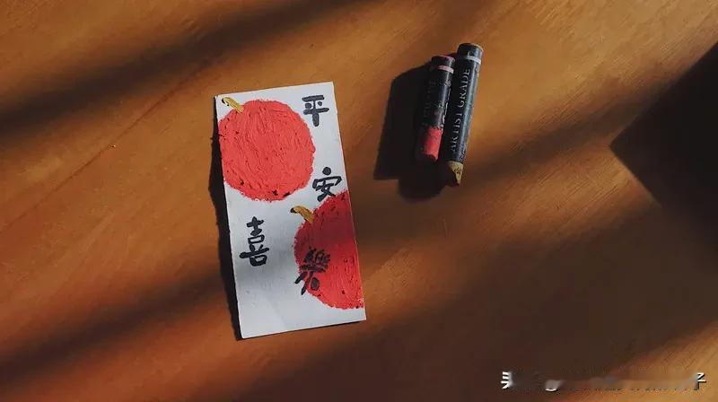 看到“迎新春年年如意”这个上联，我也来了兴致对下联。上联营造出迎接新春、年年顺遂