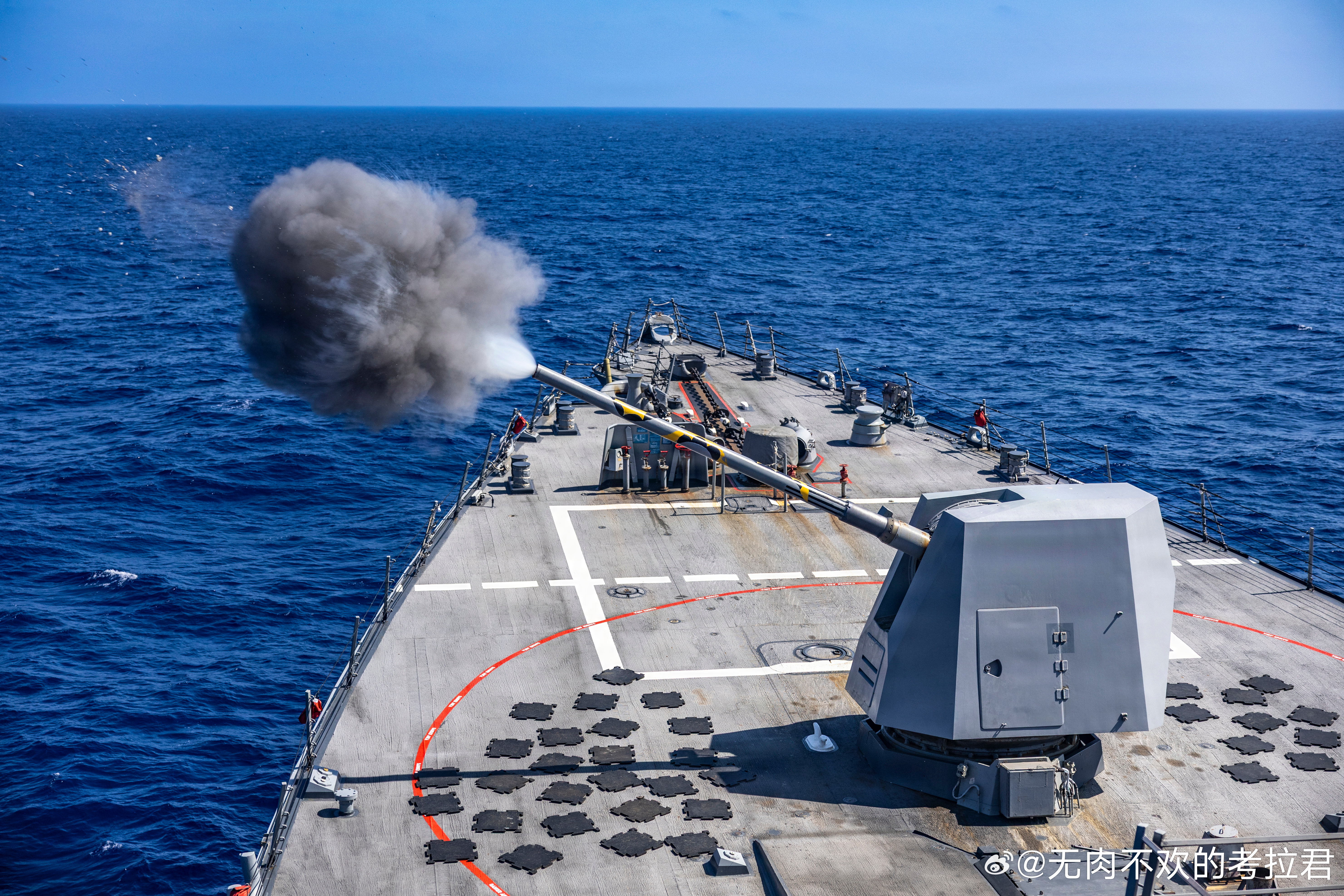 USS Roosevelt (DDG 80)在地中海4 