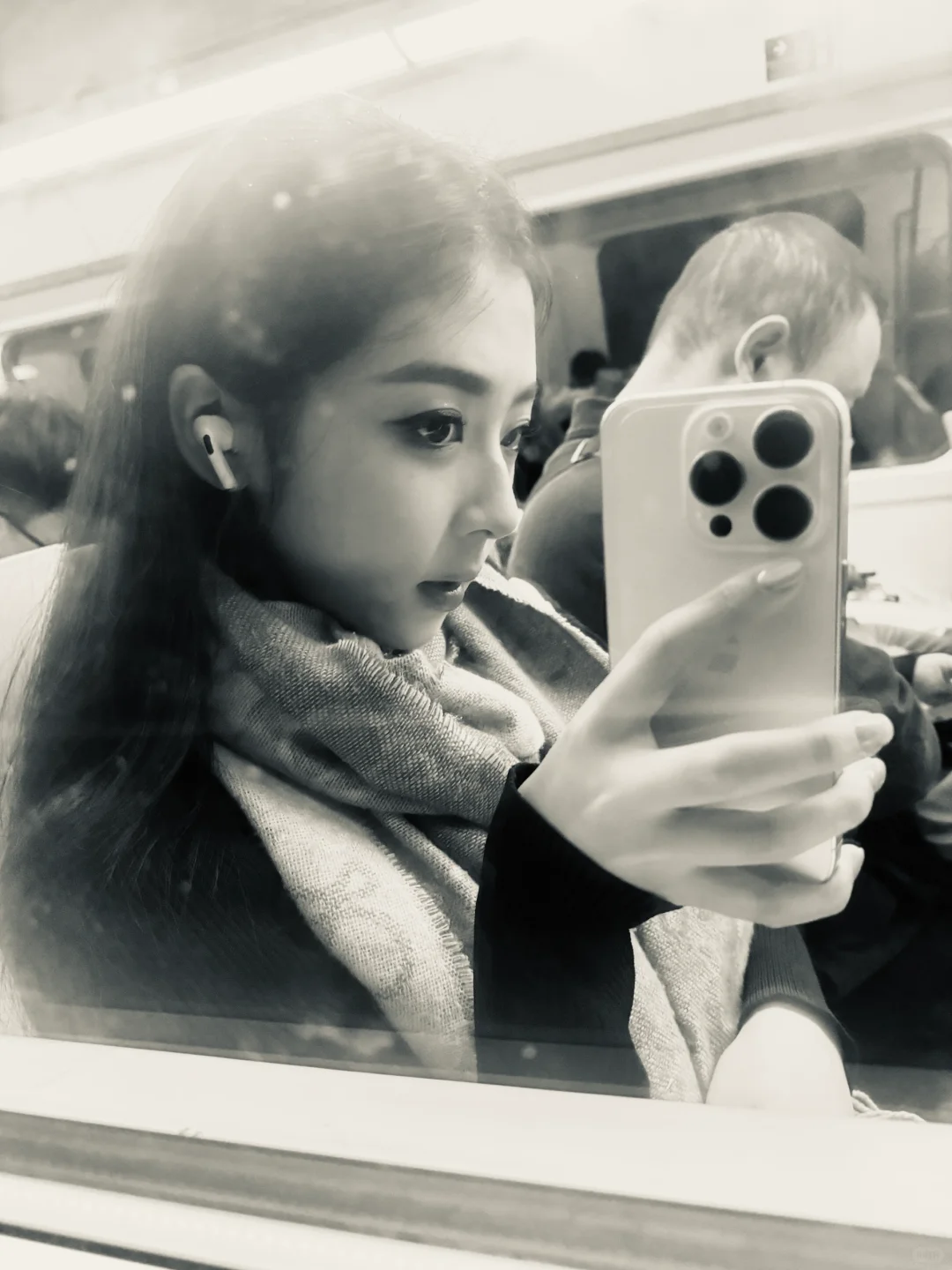 我在高速行驶的列车上快要脱轨🚞
