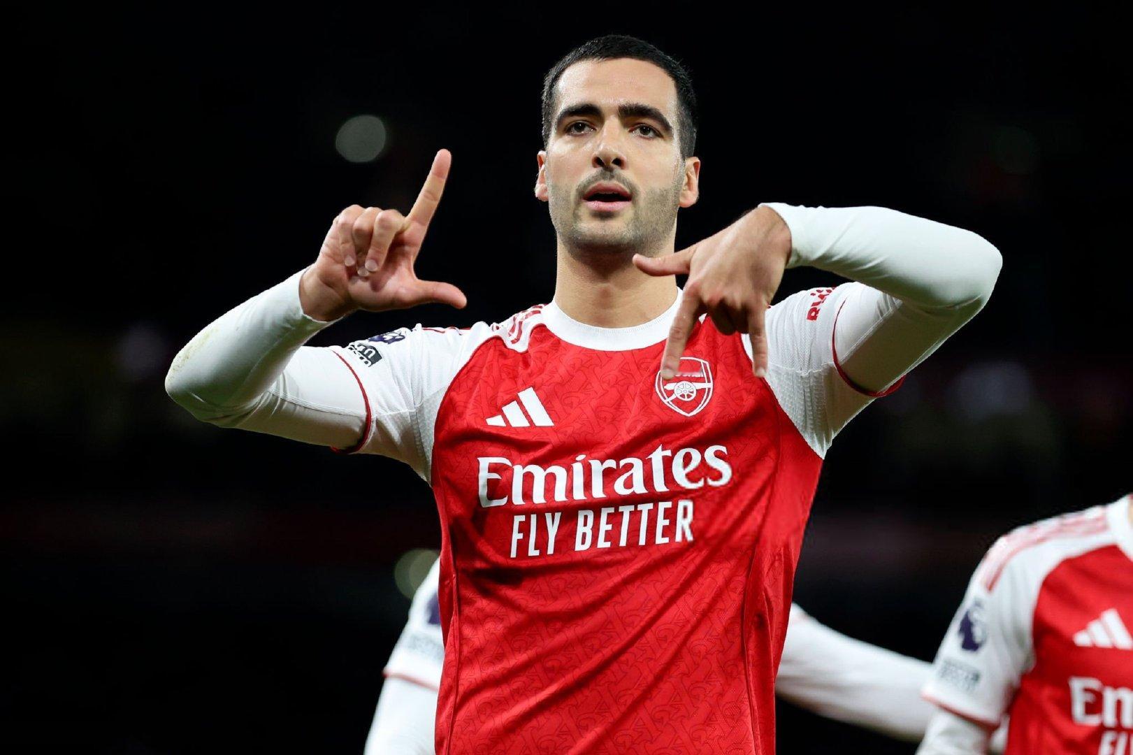 记者：当所有前锋都健康时，梅里诺是否会被视为前锋人选？阿尔特塔：我认为以他目前的