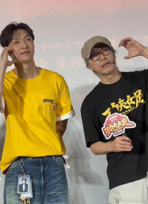张艺兴业内口碑没有长辈不爱张艺兴不管是影视还是音乐都用心钻研，努力上进长辈都看在