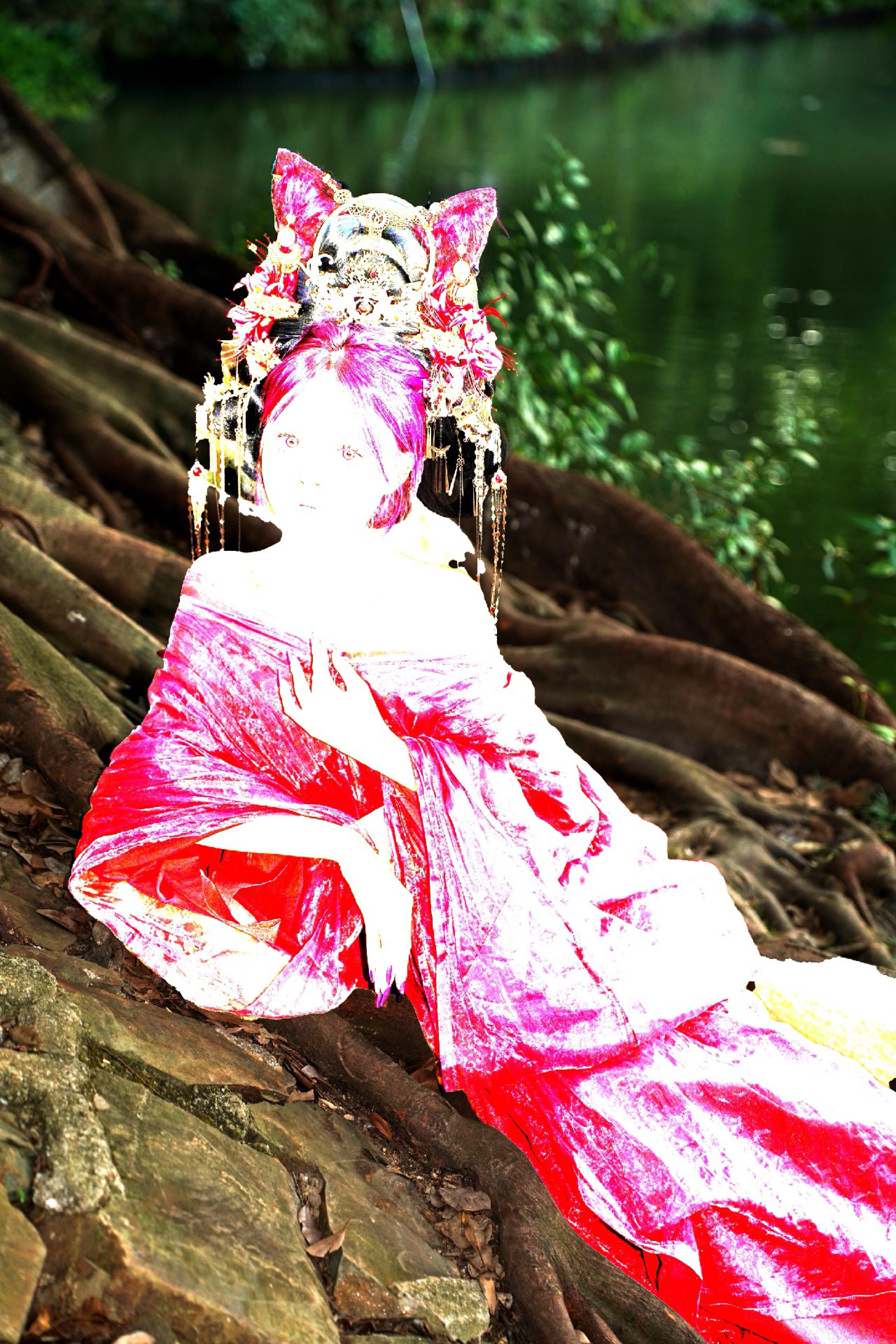 小姐姐很喜欢我的冷面白皮，拍完很满足，说要介绍闺蜜来拍