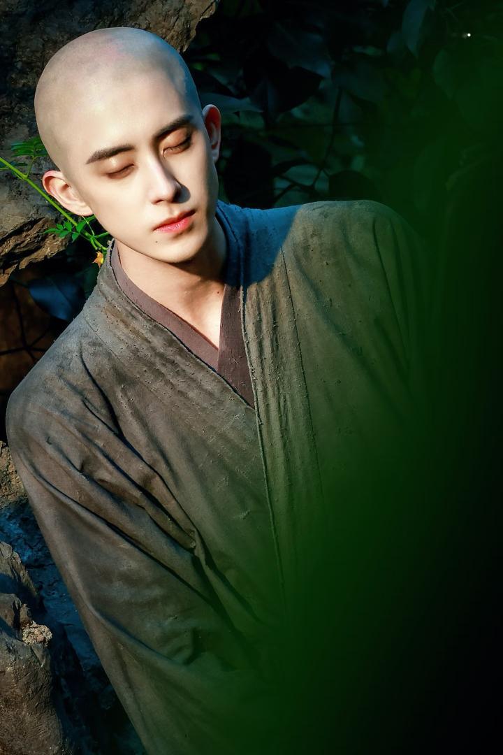 敖瑞鹏 难忘的伟大路透敖瑞鹏怎么可能演清冷佛子