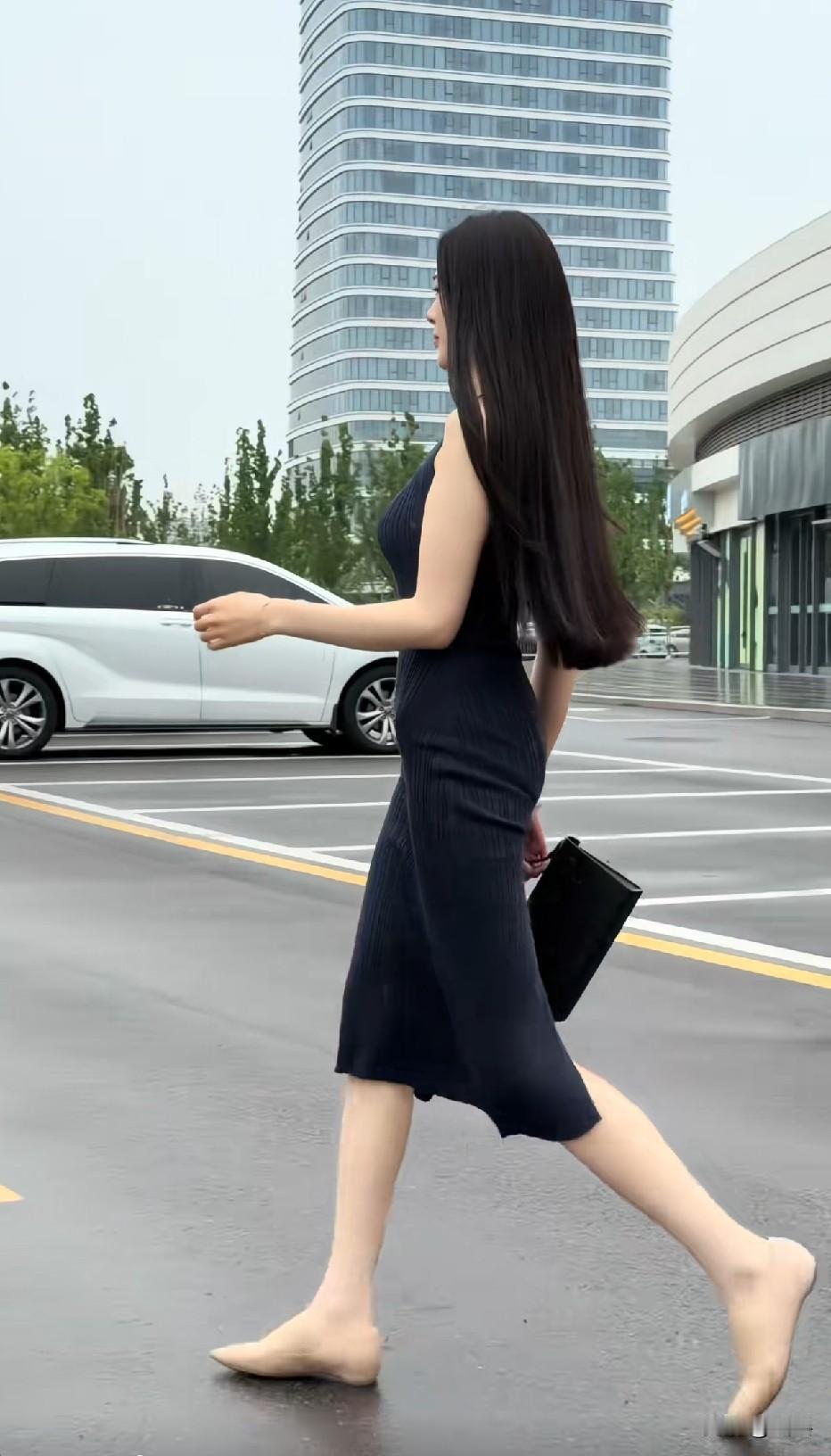 山东女人都这么高么？跟山东大葱一样高大