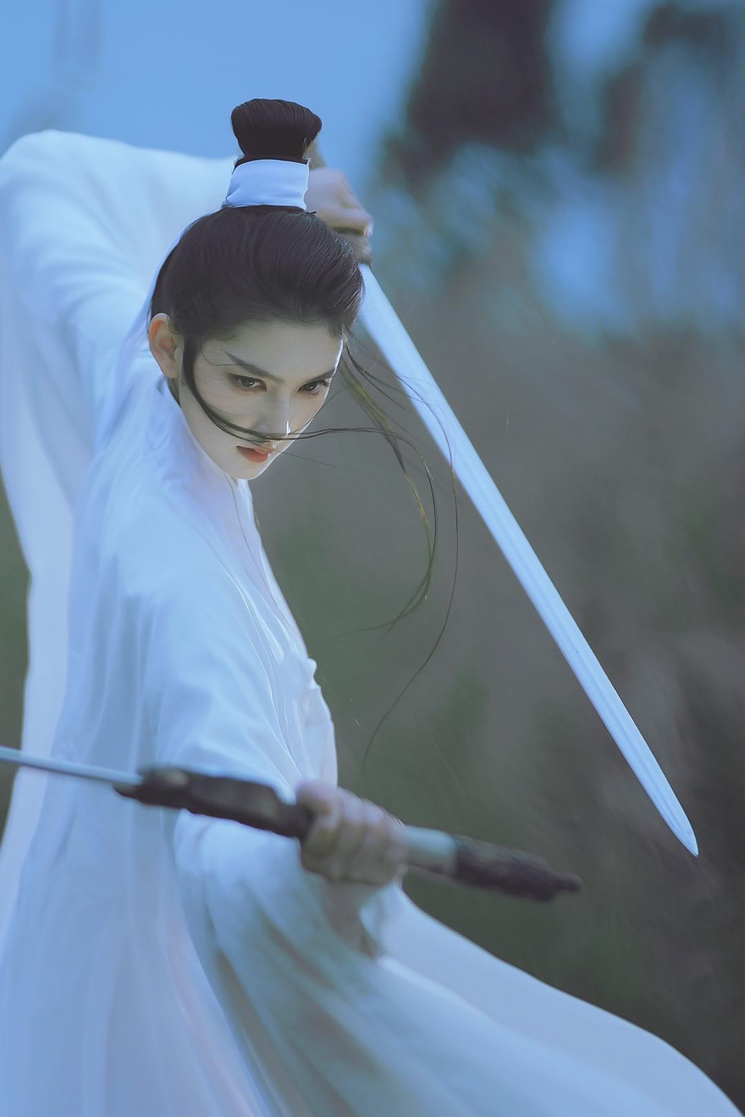 南宫仆射手机调色教程。美🐰秀咻的中国潮色神鹿滤镜get住国风氛围！