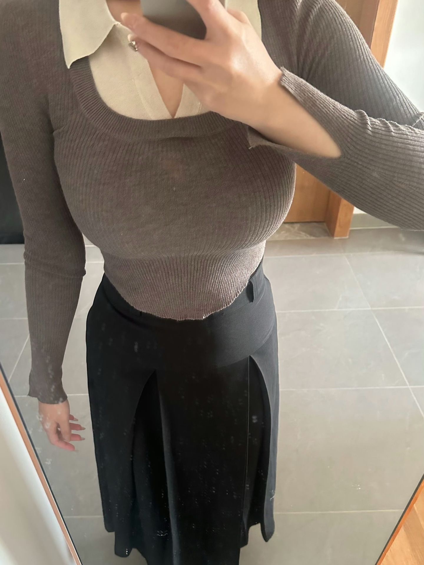 欺负我的人等着吧 我过几天就忘了￼￼ 