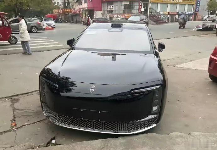 华为的尊界，确实非常酷炫！ ​​​