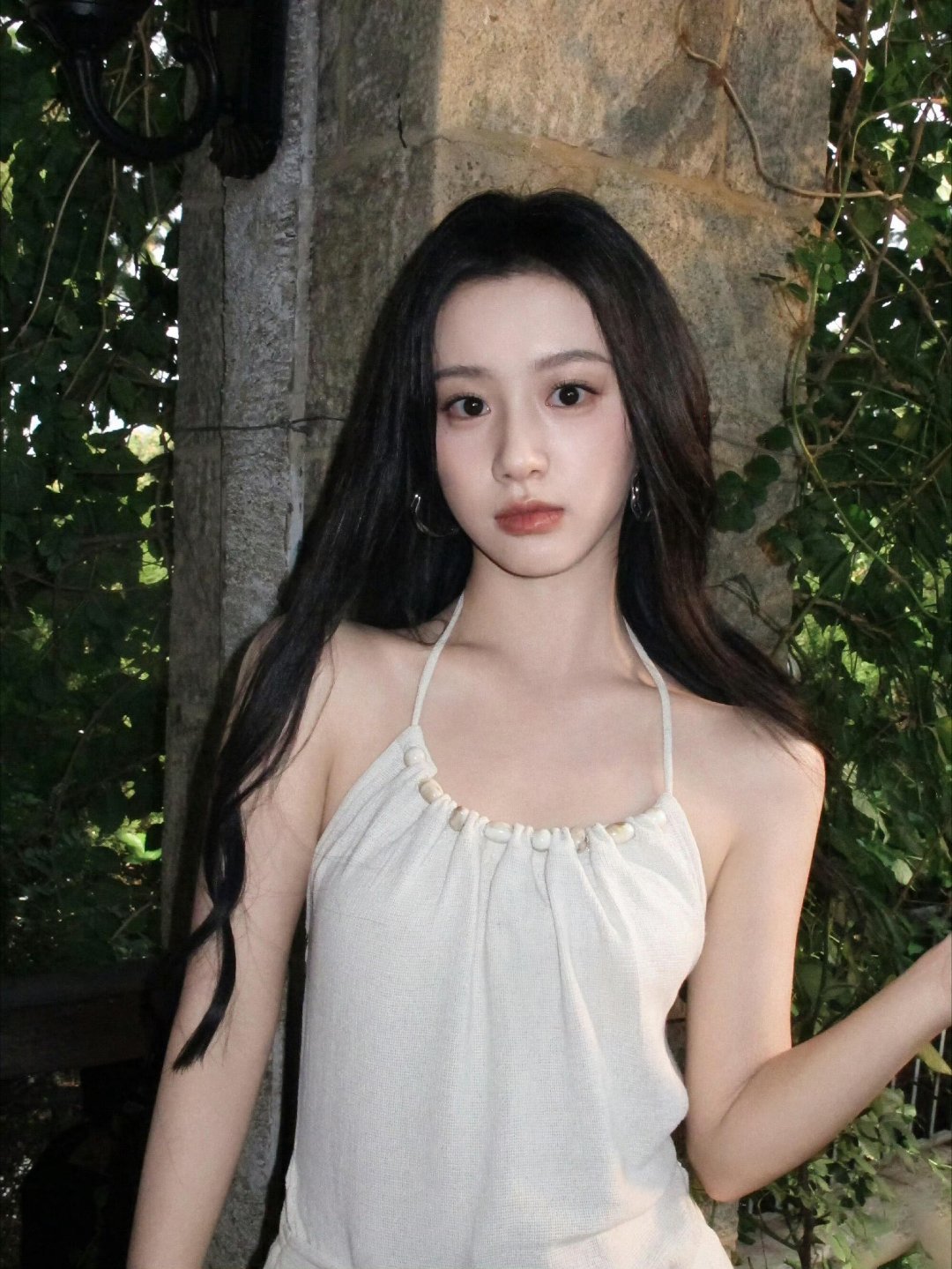 包上恩不适合浅发色黑发白裙时期简直跟天使一样 