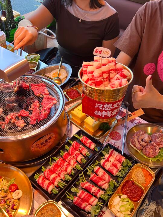 在烟台头一次吃到核桃烤肉！