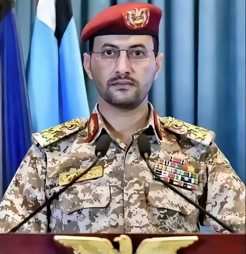 胡塞“战神”人间蒸发180天！昔日炮轰美以，今朝静默成谜。
曾几何时，那个裹着头