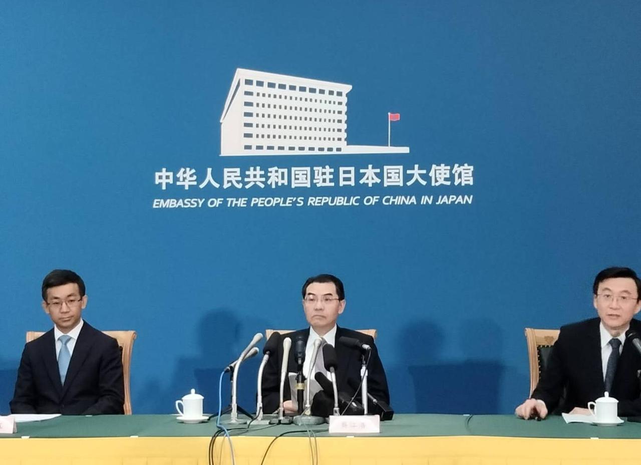 紧急提醒！！！
驻日使馆把领事服务升级。

以后护照过期或者丢了。
手机上预约个