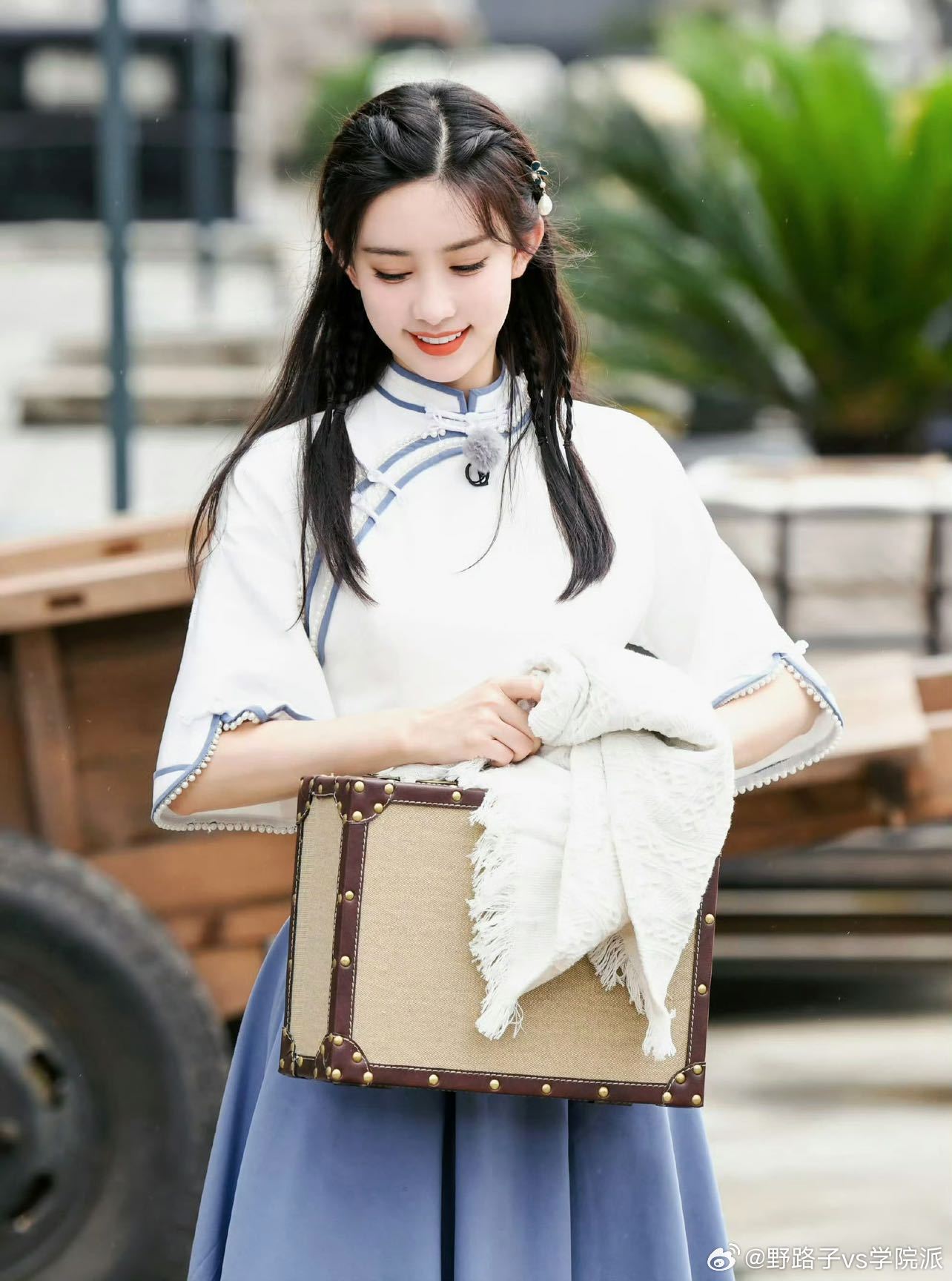 跑男海口人气奔跑吧海口人气 今日《奔跑吧14》在海口开启录制，线下人气爆棚，十分