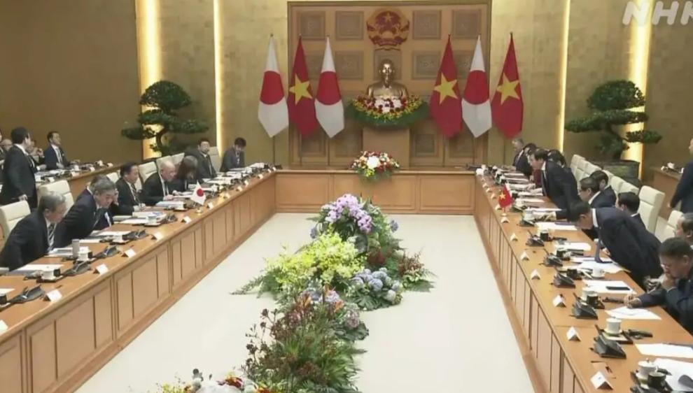 越南就台海问题表态强硬！河内外交界传来新消息。这两天，越南突然在台海问题上来了句