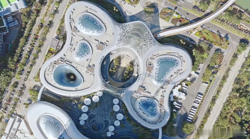 云网相伴，数绘海南！与一同探寻“数字密码”，从智慧服务到智慧课堂，从通讯保障到产