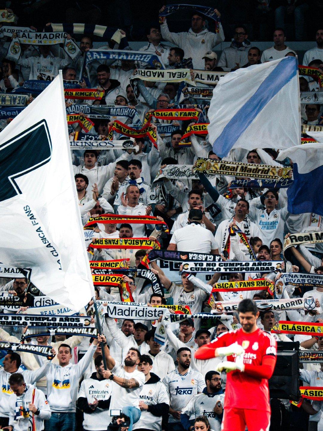 科贝：皇马预计周日在伯纳乌球场将再次遭遇球迷的嘘声。在对阵本菲卡的比赛后，球迷们