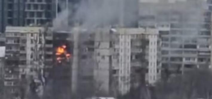 当地时间12月27日凌晨，俄乌冲突又有大动静。俄罗斯对乌克兰首都基辅发动空袭，这