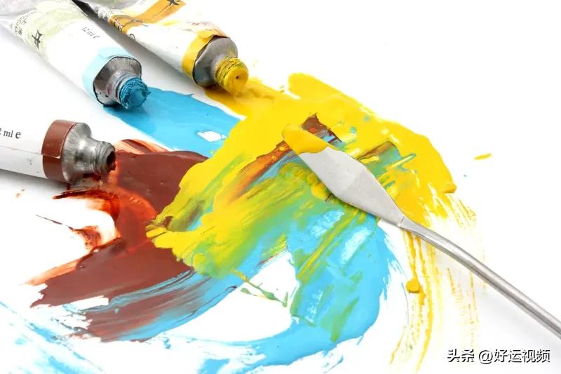 新年爱好打卡超棒！我选了绘画和跑步。绘画上，我设定每周画 3 幅小画的目标，用拍