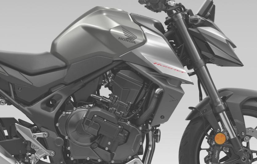 本田将于4月16日发布“CB750 HORNET E-Clutch”，配备了本田