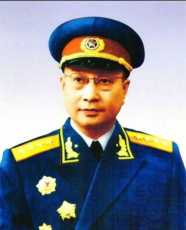 1945年，美军为讥讽陈赓，故意指着桌上的牛排、面包问道：“陈将军，我们美国人的