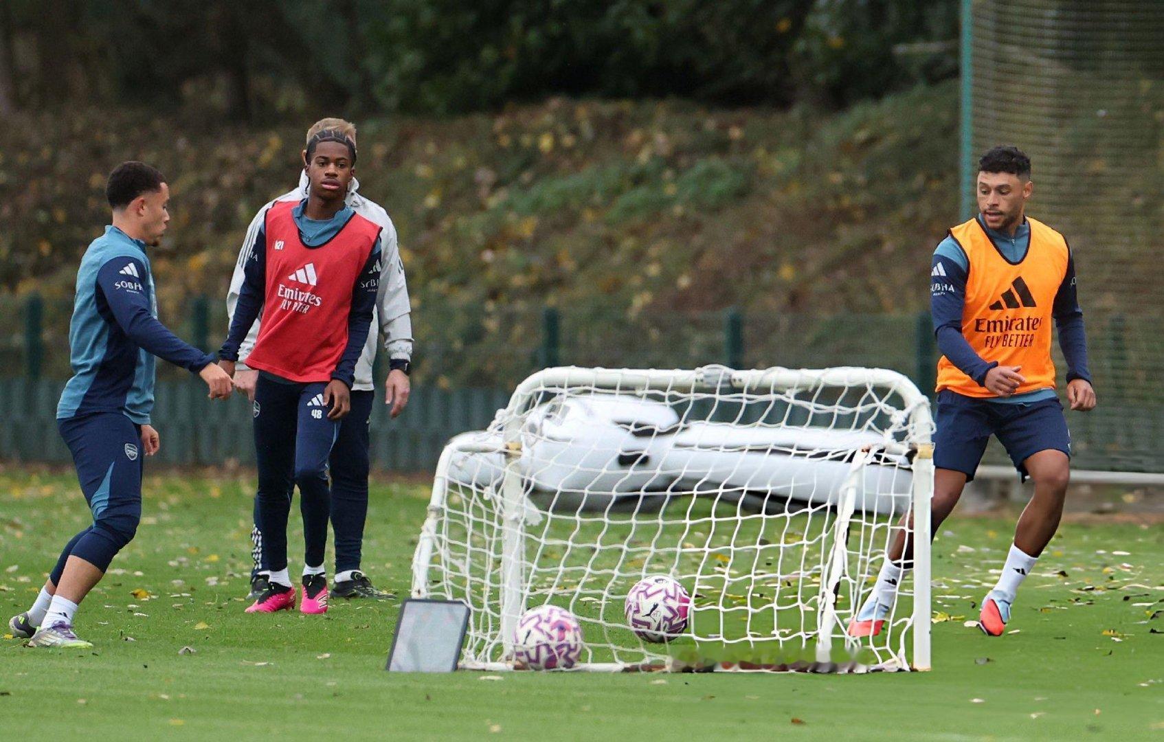 阿尔特塔谈张伯伦回到俱乐部训练：“太棒了！他性格很好，是我见过的足球运动员中性格