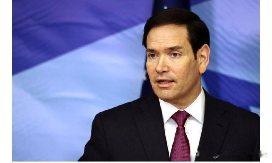 卢比奥说以色列对加沙的打击没有违反停火协议。
空军一号机上(路透社)——美国国务