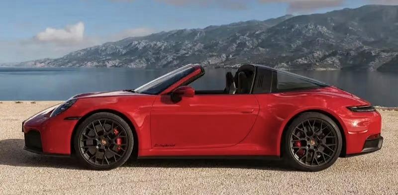 【新款保时捷911家族正式发布 GTS车型首搭T-Hybrid混动系统】作为中期