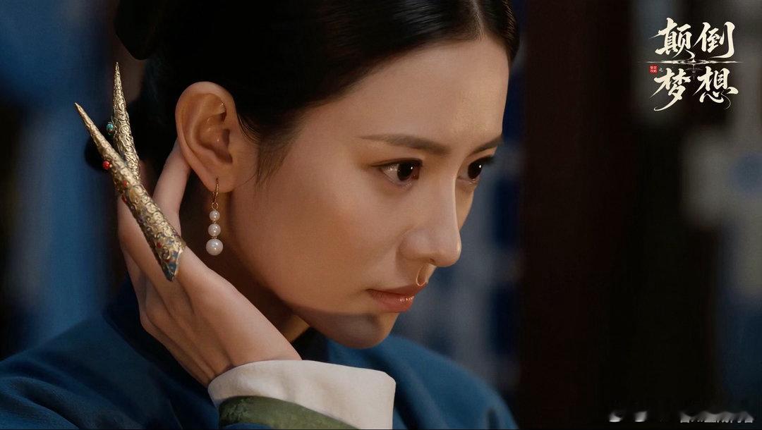 于正AI剧审美于正AI剧质感在AI剧集创作里，于正始终主导审美走向，不被AI算法