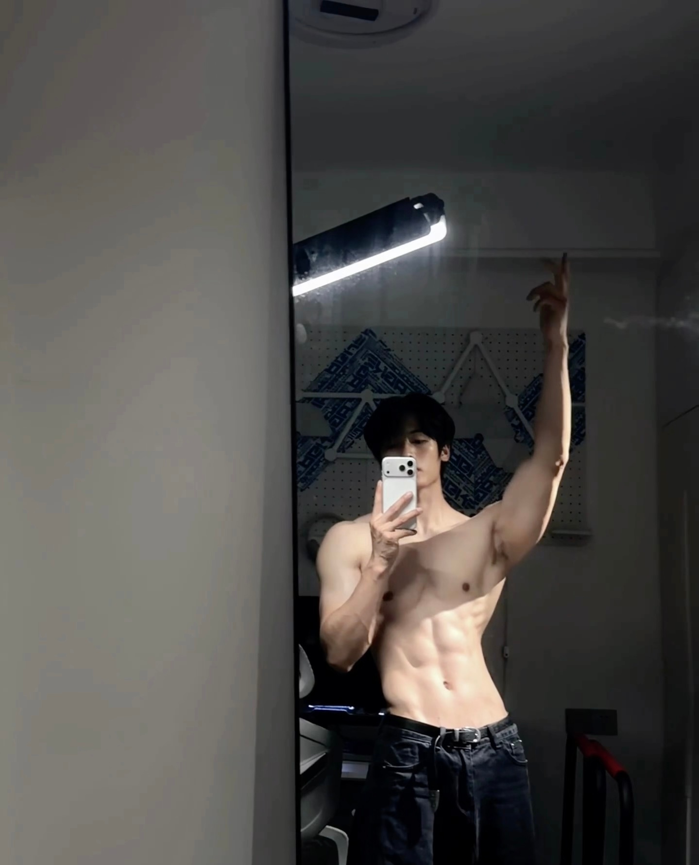 这几天一直不舒服 不过现在好多了 ​​​