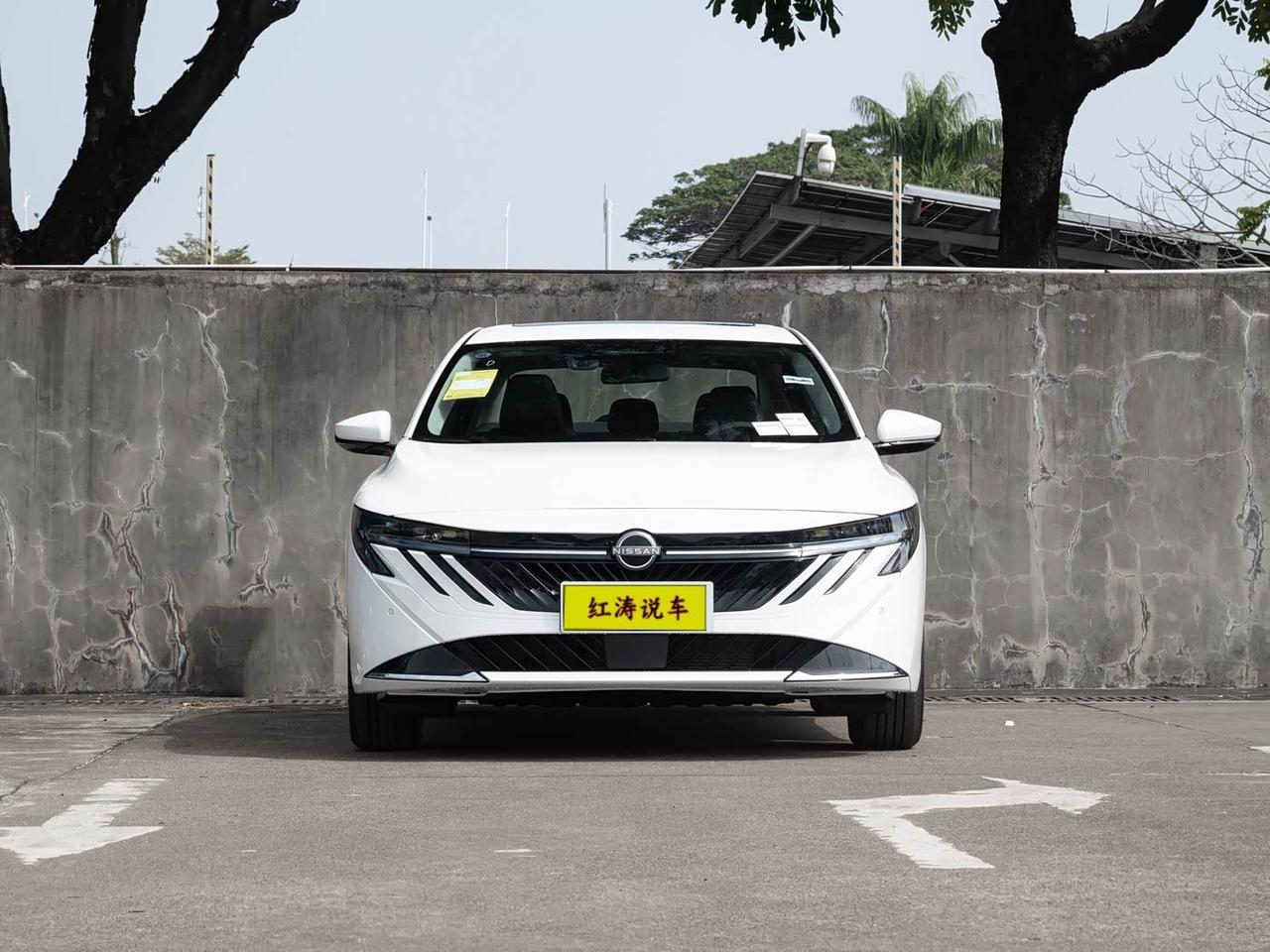 在中国市场，很多车企采用两代同堂销售的策略，来吸引更多消费者购买，但三代同堂销售