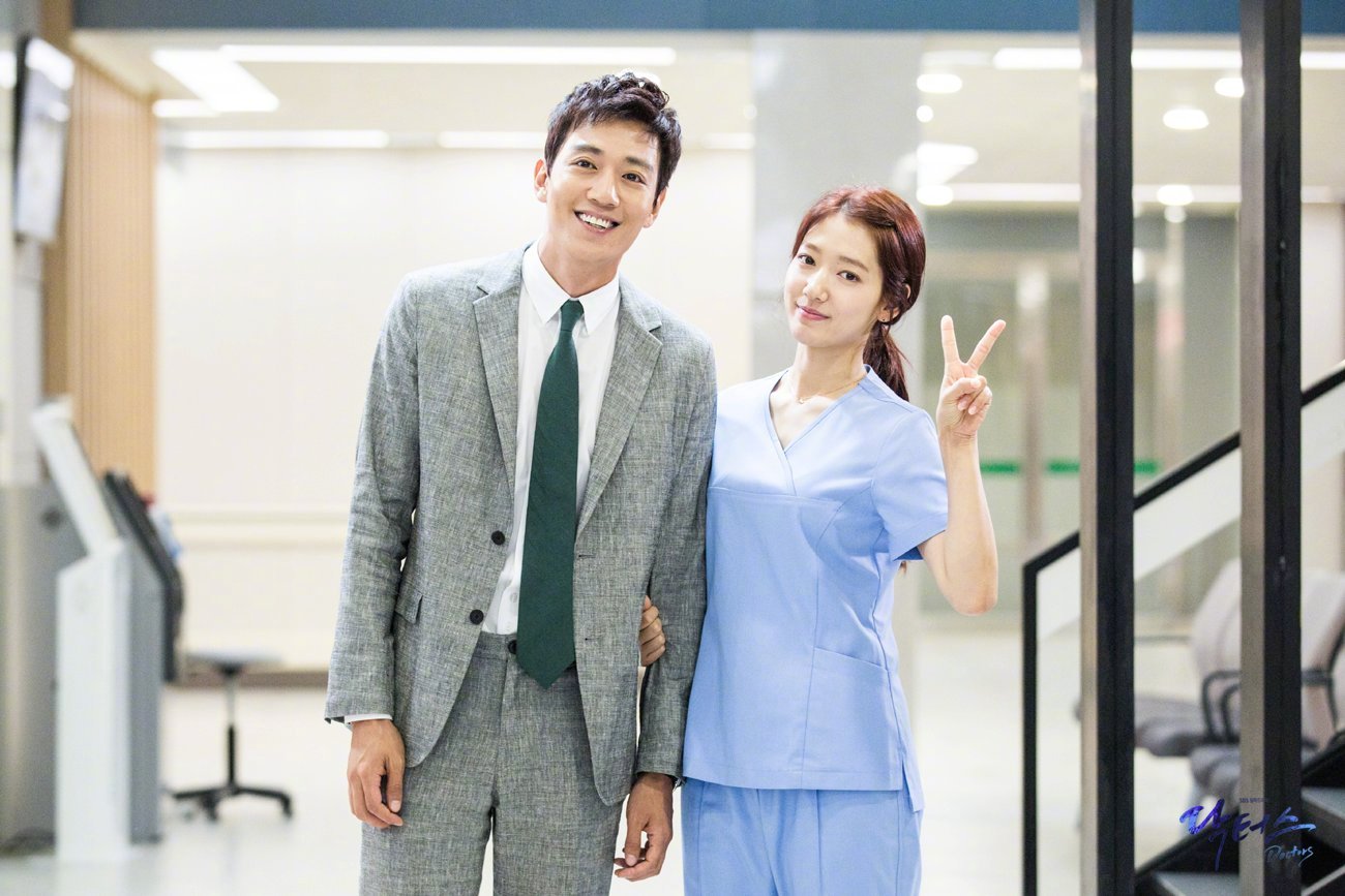韩剧回顾 Doctors 首播9周年2016.06.20. ~ 2016.08.