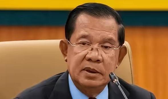 看到柬埔寨在拆中文招牌，第一反应不是愤怒，也不是不解，而是觉得洪森合众连横四十余