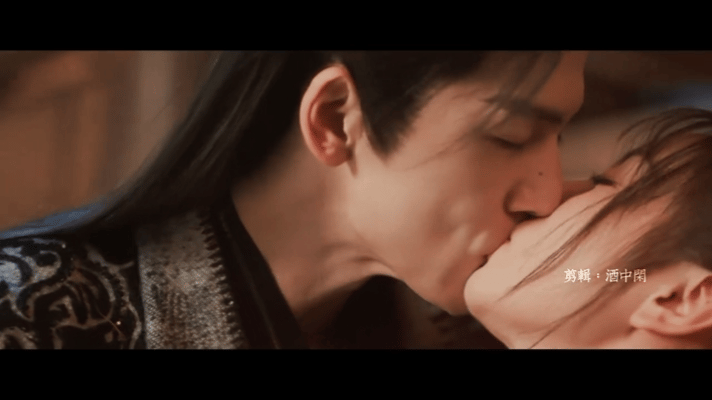 谁还没看《逐玉》吻戏混剪！羞耻又上头，张凌赫田曦薇这默契绝了，香到我反复循环张凌