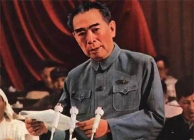 “中国是一块肥肉，谁都想吃。但是，这块肉很硬，多年来谁也咬不动。”这是在毛主席主