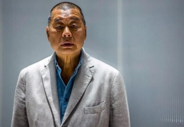 黎智英的律师团，放弃上诉，20年定了。

78岁，20年，98岁出来。

该案历