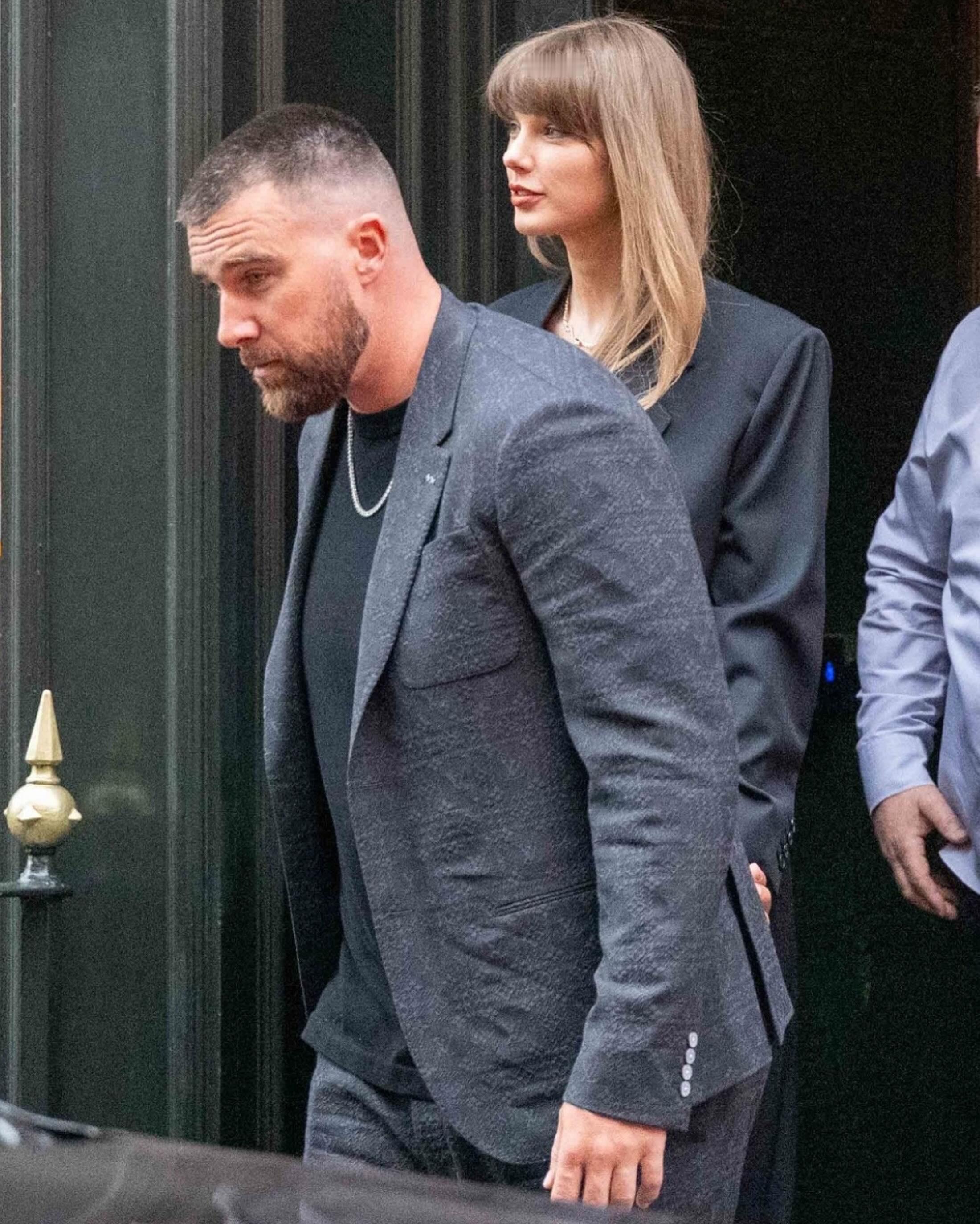 TaylorSwift 霉霉Taylor Swift与未婚夫Travis Kel