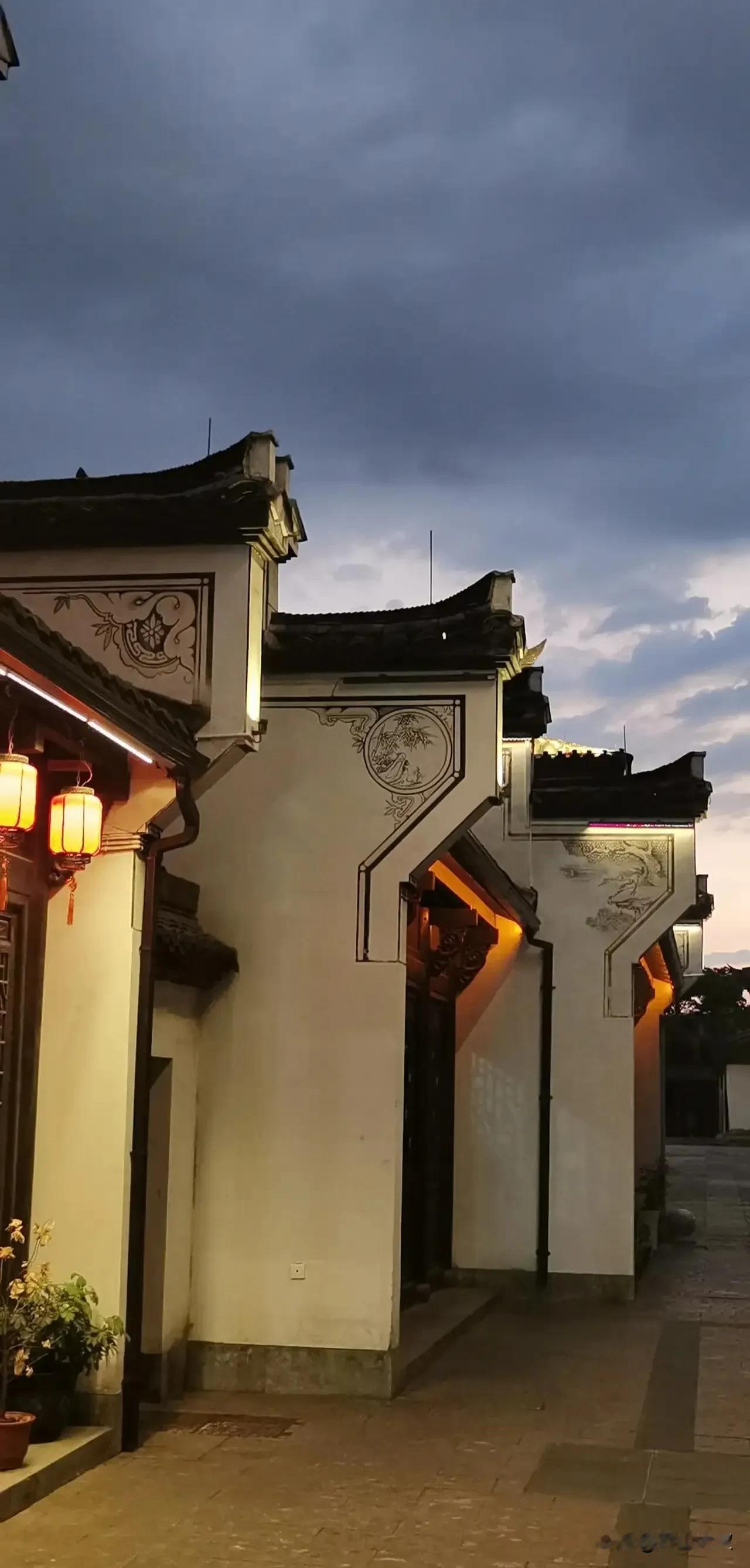 生命的解药，在你自己手里。
------悉达多