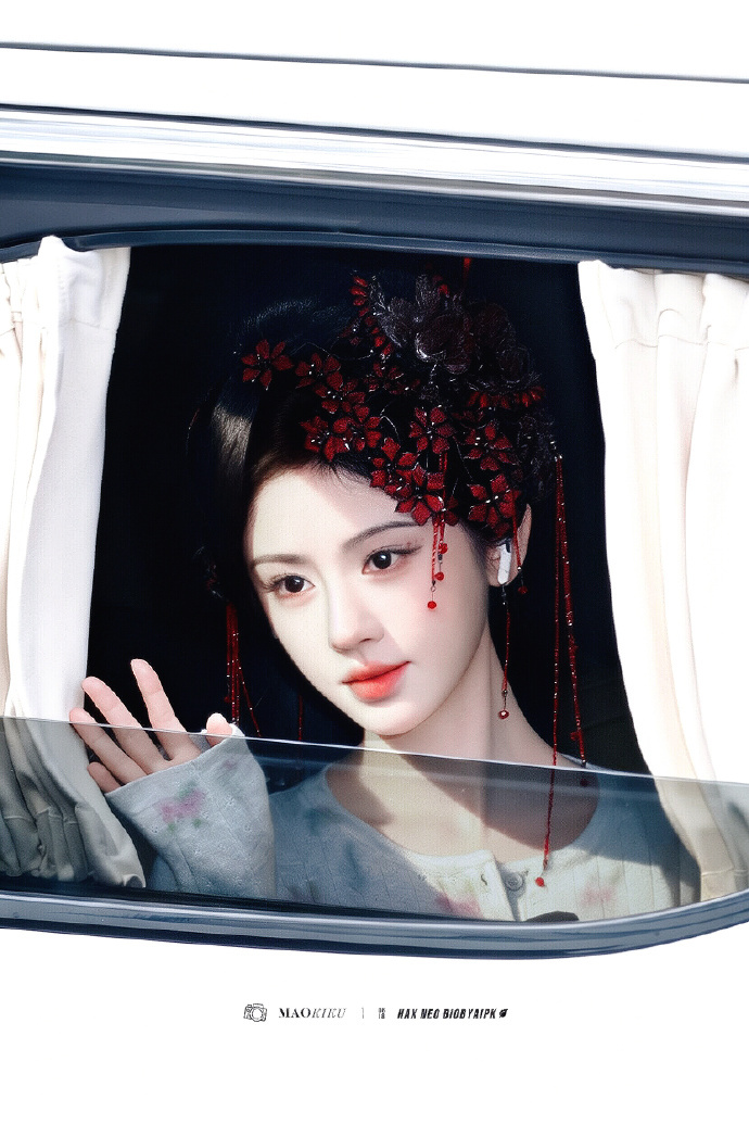 鞠婧祎 看见一张美脸 上班有动力了