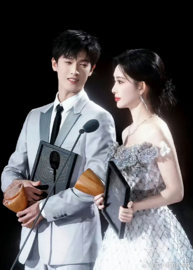 《跑男吧》官宣李昀锐孟子义为常驻嘉宾！孟子义和李昀锐的CP至少还要捆绑一年，毕竟